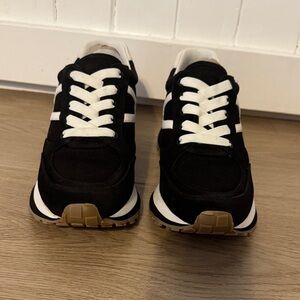 Veronica Beard Valentina Sneaker